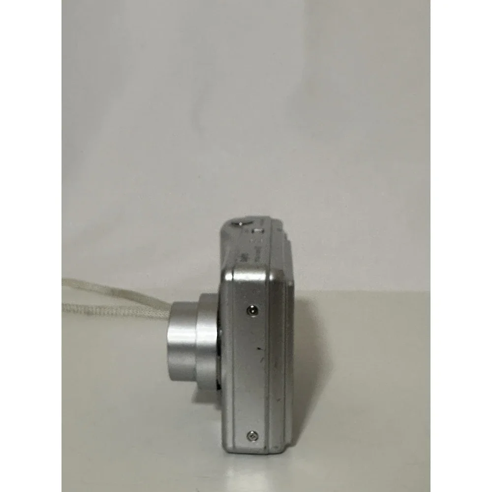 Sanyo Xacti VPC-S7EX Digital Camera
